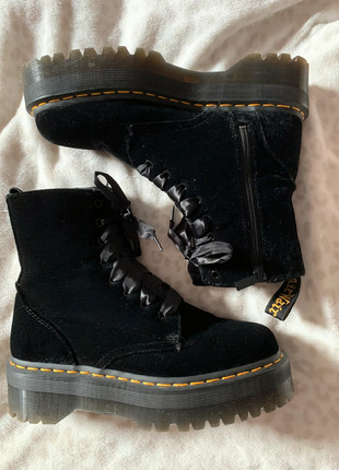 Doc martens sales velvet jadon