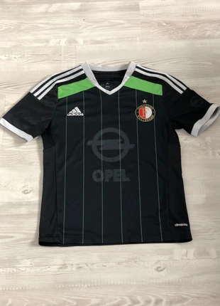 Feyenoord T shirt, merk: Feyenoord, staat: Heel goed, maat: XS, € 1,00, € 1,75 inclusief Kopersbescherming