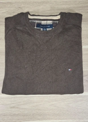 Pull col rond Tommy Hilfiger taille XL marron chocolat homme, marque: Tommy Hilfiger, état: Très bon état, taille: XL, 34,99 €, 37,44 € Protection acheteurs incluse
