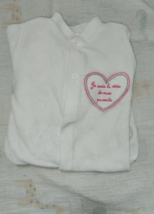 Body blanc princess, marque: Princess, état: Très bon état, taille: 1-3 mois / 56 cm, 2,00 €, 2,80 € Protection acheteurs incluse