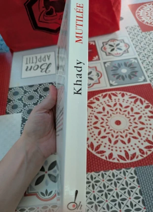 Mutilée, zustand: Gut, 2,00 €, 2,80 € inklusive Vinted-Käuferschutz