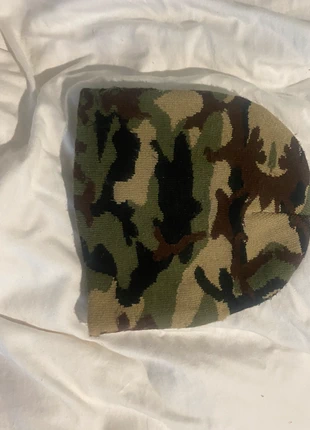 Camo beanie hat, brand: Winter, condition: Very good, size: One size, £2.00, £2.80 includes Buyer Protection