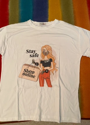 Maglia maniche corte, brand: MERCATO, condizioni: Buone, taglia: S, €2.50, €3.33 include la Protezione acquisti