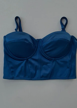 Blaues crop top / corset, brand: Amisu, condizioni: Nuovo con cartellino, taglia: XS / IT 38 / EU 34, €19.99, €21.69 include la Protezione acquisti