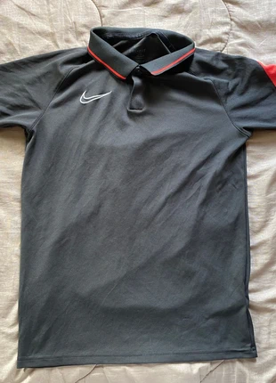 Nike Dri-FIT Polo Shirt for Kids/Boys - Gray/Black - Size XL, brand: Nike, condizioni: Ottime, taglia: XL, €12.99, €14.34 include la Protezione acquisti