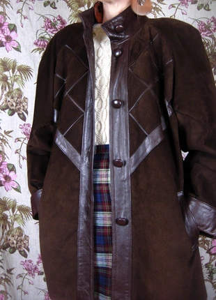 veste en daim et cuir marron vintage graphique oversize, brand: Vintage Dressing, condition: Good, size: L / 40 / 12, €69.00, €73.15 includes Buyer Protection Pro