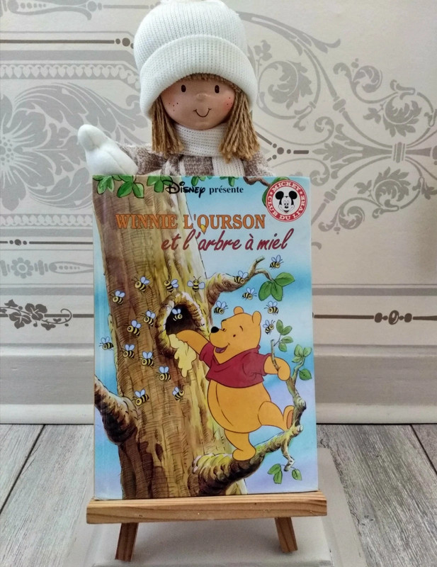 Winnie l'ourson et l'arbre à miel mini livre pour enfant 2