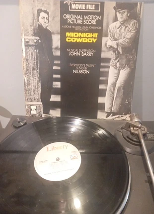 33t John barry/BO Film Macadam cow boy/1969, staat: Heel goed, € 8,00, € 9,10 inclusief Kopersbescherming