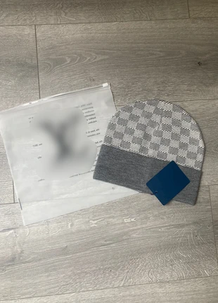 Bonnet gris louis, brand: marque indépendante, condizioni: Nuovo con cartellino, taglia: Taglia unica, €20.00, €21.70 include la Protezione acquisti