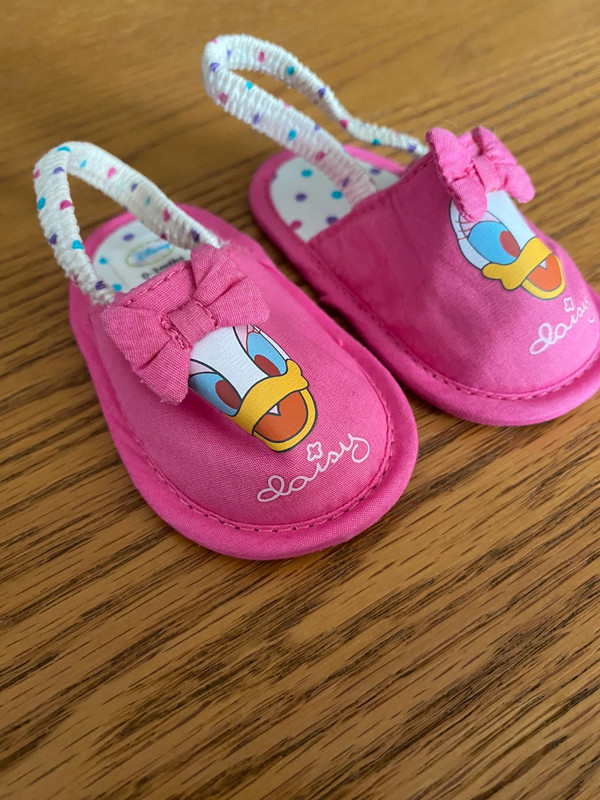 Daisy duck store slippers