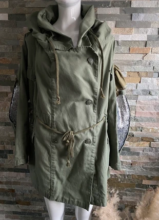 Veste Oversize à sequins  et capuche Zara, marque: Zara, état: Très bon état, taille: M / 38 / 10, 17,00 €, 18,55 € Protection acheteurs incluse