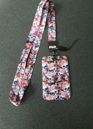 Étiquette valise ou badge tête de mort, zustand: Neu, 9,00 €, 10,15 € beinhaltet Vinted-Käuferschutz Pro