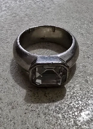 Ring met bergkristal, staat: Nieuw zonder prijskaartje, maat: 50.6 mm / 16.1 mm Ø, € 3,50, € 4,38 inclusief Kopersbescherming