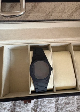 SOKI Montre à Quartz Minimaliste Noire, marke: soki, zustand: Neu, größe: Einheitsgröße, 15,00 €, 16,45 € inklusive Vinted-Käuferschutz