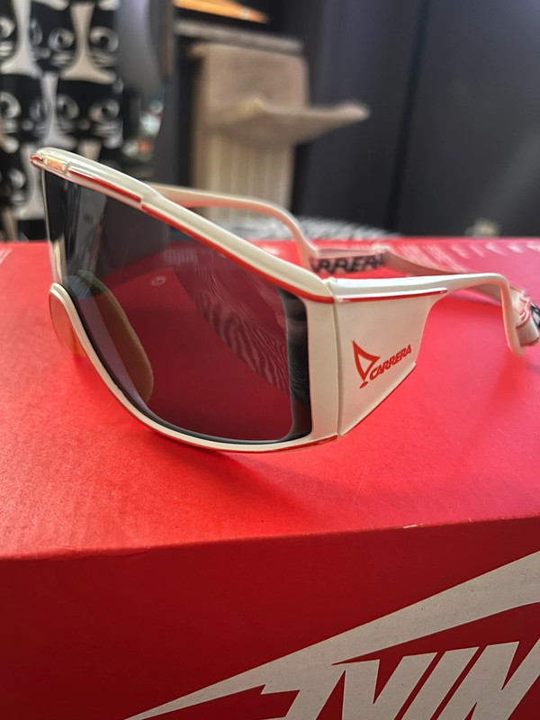 Occhiali da sole Vintage Carrera 5573 Water Sports RARI anni '90 | Vinted occhiali-da-sole-vintage-carrera-5573-water-sports-rari-anni-90-vinted
