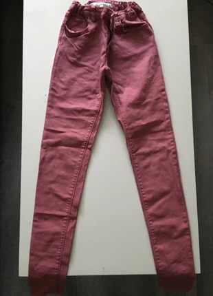 Jeans slim vieux rose, marca: Monoprix, estado: Muito bom, tamanho: 14 anos / 164 cm, €4.00, €4.90 inclui Proteção do Comprador