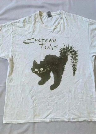 White Gildan heavy cotton t-shirt with black cat, brand: Gildan, condition: Very good, size: S, $12.20, $13.51 includes Buyer Protection
