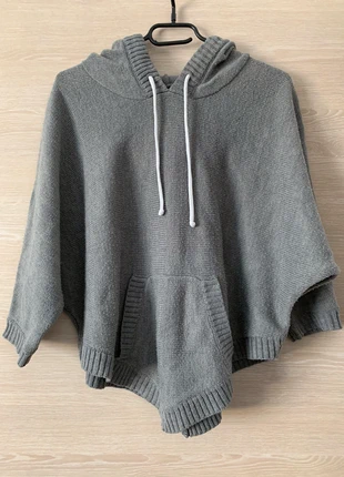 Poncho gris, marke: H&M, zustand: Gut, größe: M / 38 / 10, 2,00 €, 2,80 € inklusive Vinted-Käuferschutz
