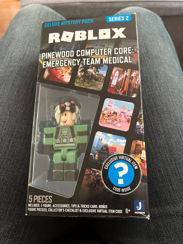 Pinewood Computer Core: Emergency Team Medical Roblox Deluxe Mystery Pack  Code!!