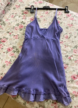 Vestitino viola leggero , marke: Vintage, zustand: Sehr gut, größe: S / 36 / 8, 6,00 €, 7,00 € inklusive Vinted-Käuferschutz