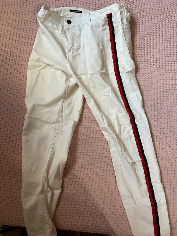 2x1 pantalón blanco pitillo 2