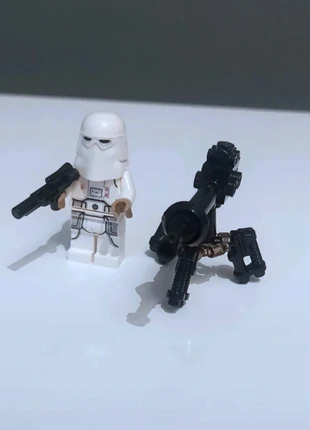 Lego snowtrooper, merk: LEGO, staat: Nieuw zonder prijskaartje, maat: Universeel, € 3,50, € 4,38 inclusief Kopersbescherming