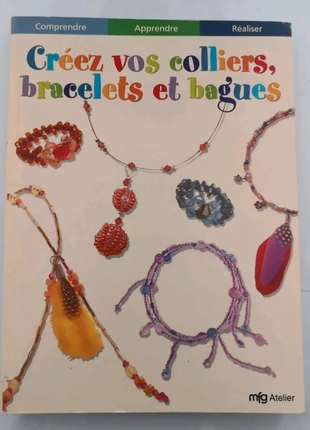 Livre pour créer colliers, bagues et bracelets , condizioni: Buone, €3.00, €3.85 include la Protezione acquisti