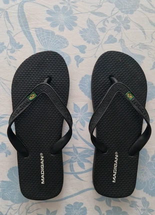 Ciabatte Madigan, merk: Madigan, staat: Heel goed, maat: 37.5, € 5,00, € 5,95 inclusief Kopersbescherming