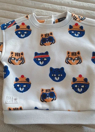 Pull Kiabi, marque: Kiabi, état: Bon état, taille: 3-6 mois / 62 cm, 2,00 €, 2,80 € Protection acheteurs incluse