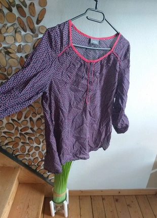 Blouse fluide, merk: Yessica, staat: Heel goed, maat: XL / 42 / 14, € 1,00, € 1,75 inclusief Kopersbescherming