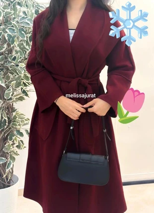 Manteau long burgundy bordeaux laine, brand: Boutique indépendante, condizioni: Ottime, taglia: M / IT 42 / EU 38, €25.00, €26.95 include la Protezione acquisti