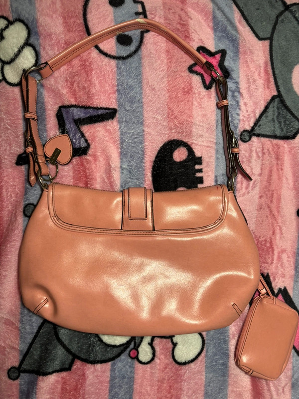 Light pink purse 2