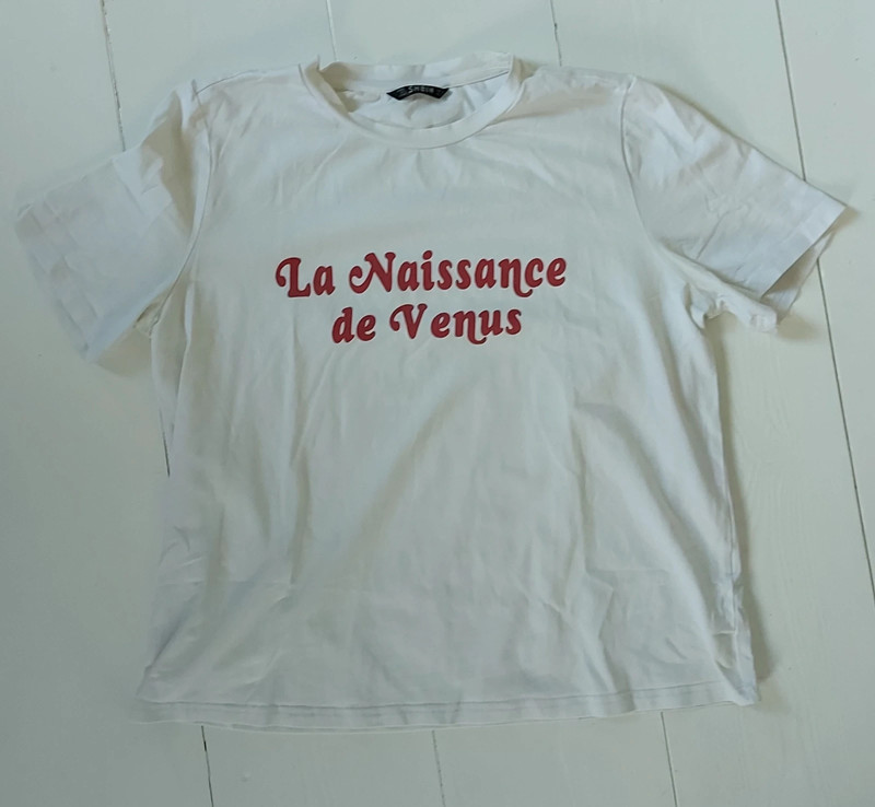 zelfmoord Doen Sterkte T-shirt wit met rode tekst - Vinted