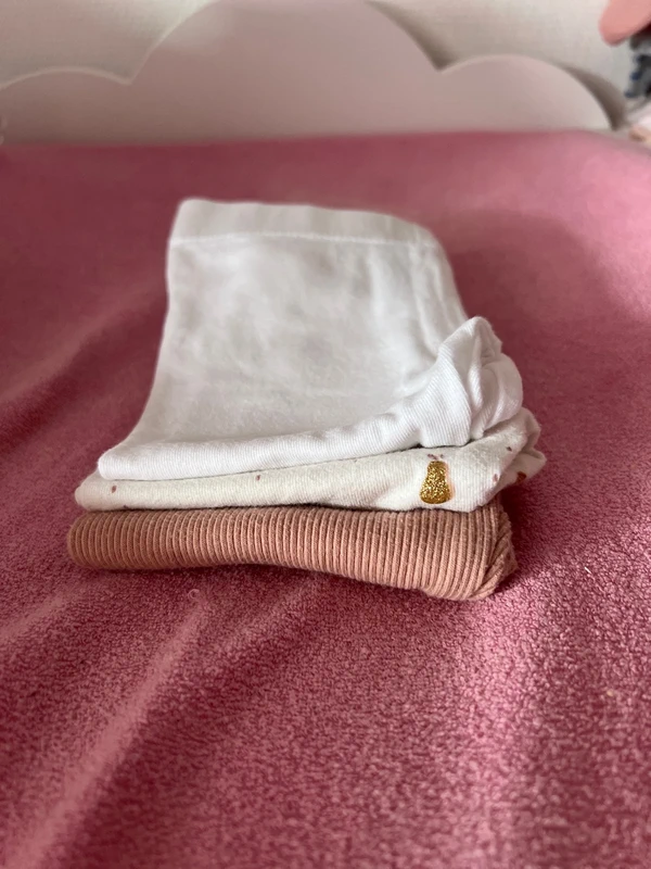 Lot de 3 leggings taille 12 mois