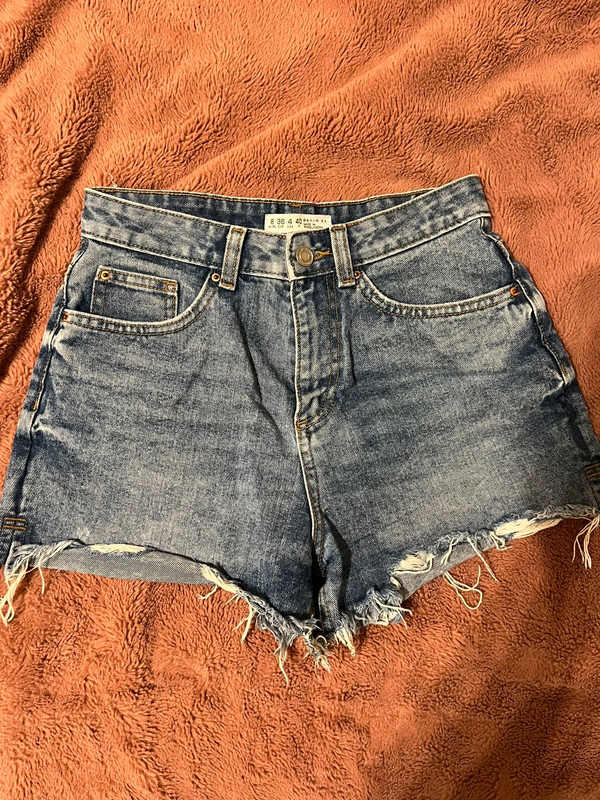 Short en jean taille S 1