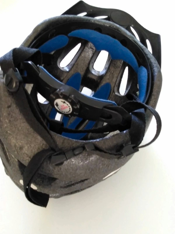 Casque vélo Kali central Lit