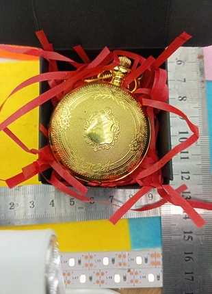 Montre à gousset avec la boîte, marca: Broche.fr, estado: Muito bom, tamanho: 47 mm ou mais, €5.00, €5.95 inclui Proteção do Comprador Pro