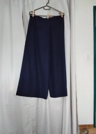 vends jupe culotte, staat: Veelgebruikt, maat: XXL / 44 / 16, € 5,00, € 5,95 inclusief Kopersbescherming