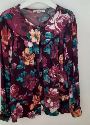 Camisa kenzo, tamanho8, merk: Kenzo, staat: Heel goed, maat: 8 jaar / 128 cm, € 8,00, € 9,10 inclusief Kopersbescherming