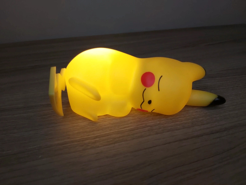 Veilleuse scintillante Pokémon Pikachu