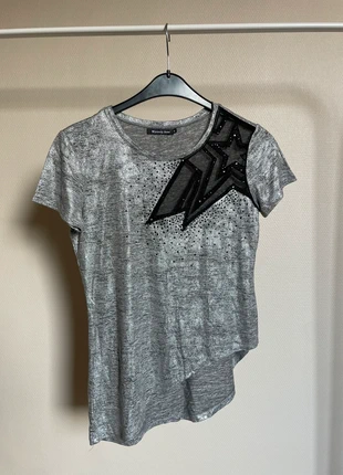 Blouse asymétrique argentée étoile noire, marque: Mystery Jane, état: Neuf sans étiquette, taille: M / 38 / 10, 7,00 €, 8,05 € Protection acheteurs incluse