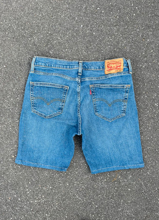 Short levi’s 511 bleu vintage coupe droite - Taille 34x30, brand: Levi's, condizioni: Ottime, taglia: IT 44 | W34, €15.00, €16.45 include la Protezione acquisti Pro