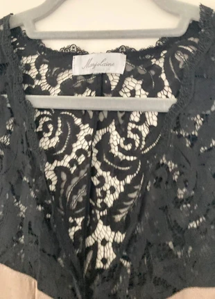Robe d’intérieur Marjolaine kaki et dentelle noire – taille 44 (L), marke: Marjolaine, zustand: Sehr gut, größe: XXL / 44 / 16, 60,00 €, 63,70 € inklusive Vinted-Käuferschutz