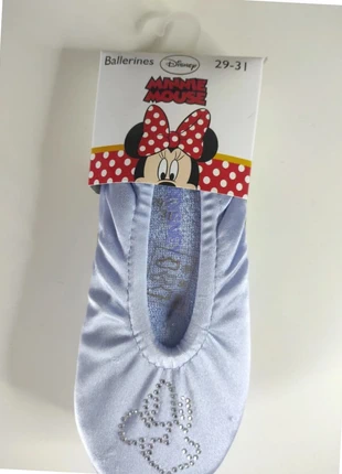Chaussons ballerines Disney Minnie Mouse avec petit coeurs taille 29-31, marca: Disney, estado: Muito bom, tamanho: 29, €4.00, €4.90 inclui Proteção do Comprador