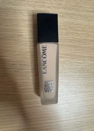 Baste Lancôme Teint Idole Ultra Wear, marque: Lancôme, état: Neuf avec étiquette, 18,00 €, 19,60 € Protection acheteurs incluse