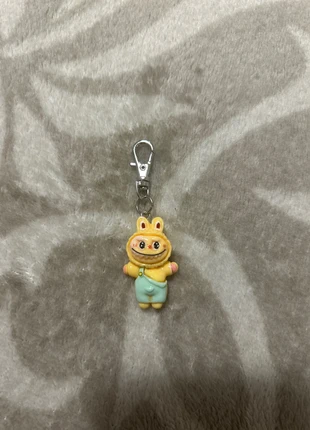 Labubu Pendant, marque: POPMART, état: Neuf sans étiquette, 3,00 €, 3,85 € Protection acheteurs incluse