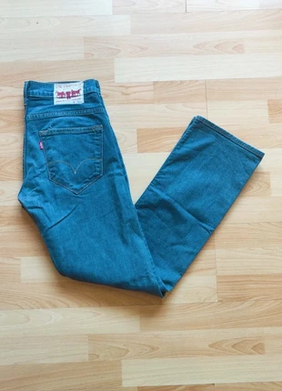 Jean Levi's Vintage collection W30, marque: Levi's, état: Très bon état, taille: W30 | FR 40, 17,00 €, 18,55 € Protection acheteurs incluse