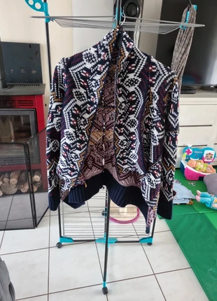 Gilet manche longue, brand: Jennyfer, condition: Good, size: XS / 34 / 6, €4.00, €4.90 includes Buyer Protection