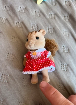Sylvanian families eekhoorn moeder, marque: Sylvanian Families, état: Très bon état, taille: Taille unique, 4,00 €, 4,90 € Protection acheteurs incluse