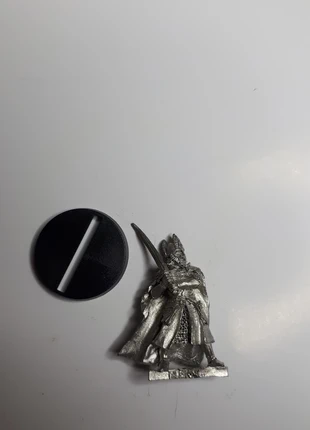 Elendir seigneur des anneaux , marke: Games Workshop, zustand: Zufriedenstellend, größe: Frühchen, bis 44, 8,00 €, 9,10 € inklusive Vinted-Käuferschutz